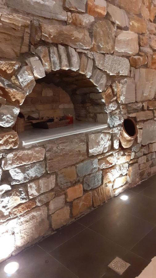 Chez Kiki Et Ioannis Apartment Engares ภายนอก รูปภาพ