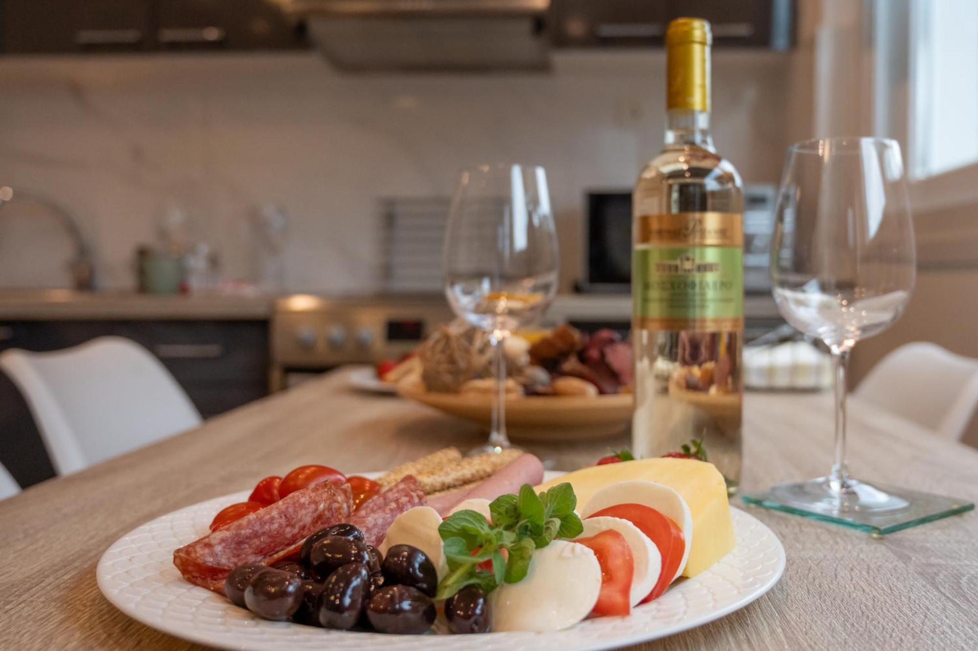 Chez Kiki Et Ioannis Apartment Engares ภายนอก รูปภาพ